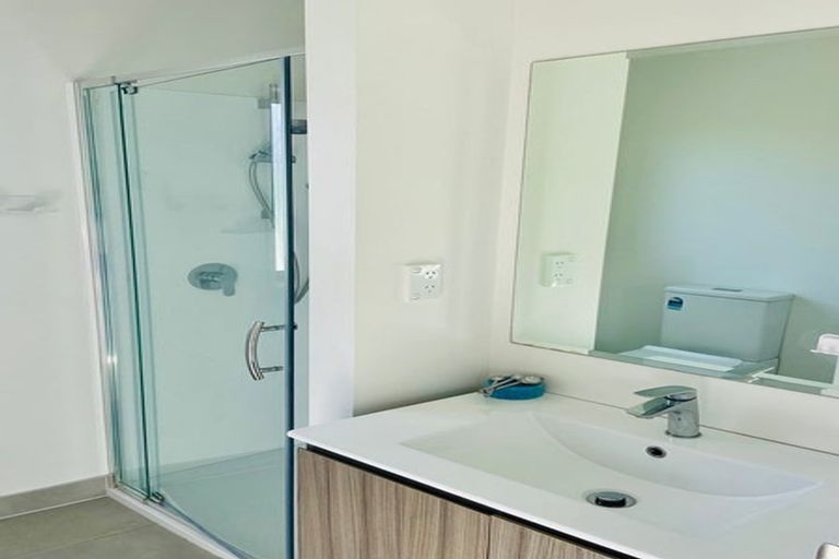 Photo of property in 30b Hororata Road, Hauraki, Auckland, 0622