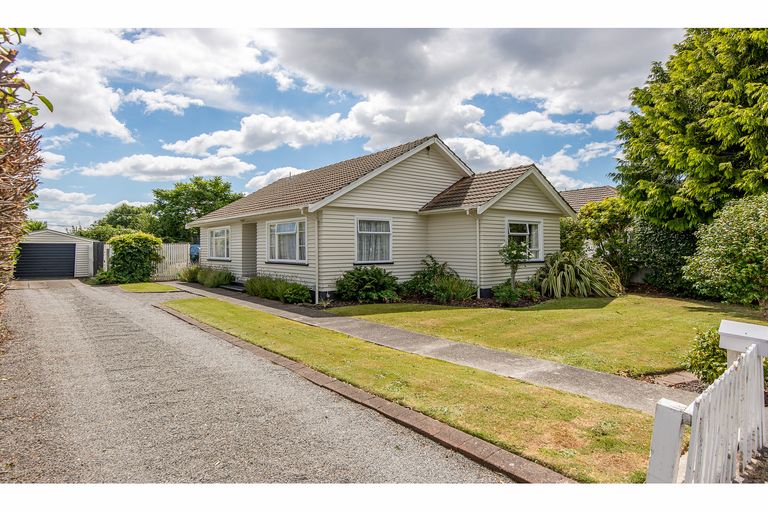 Photo of property in 36 Aurora Street, Hei Hei, Christchurch, 8042