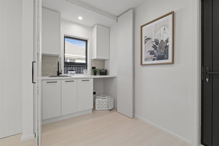 Photo of property in 1/47 Celia Street, Redcliffs, Christchurch, 8081