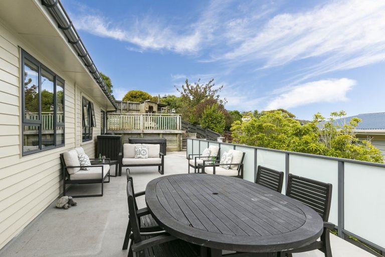 Photo of property in 71 Amapur Drive, Ngaio, Wellington, 6035