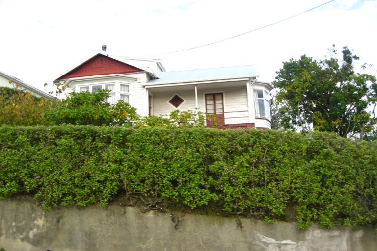 Photo of property in 18 Murray Street, Caversham, Dunedin, 9012