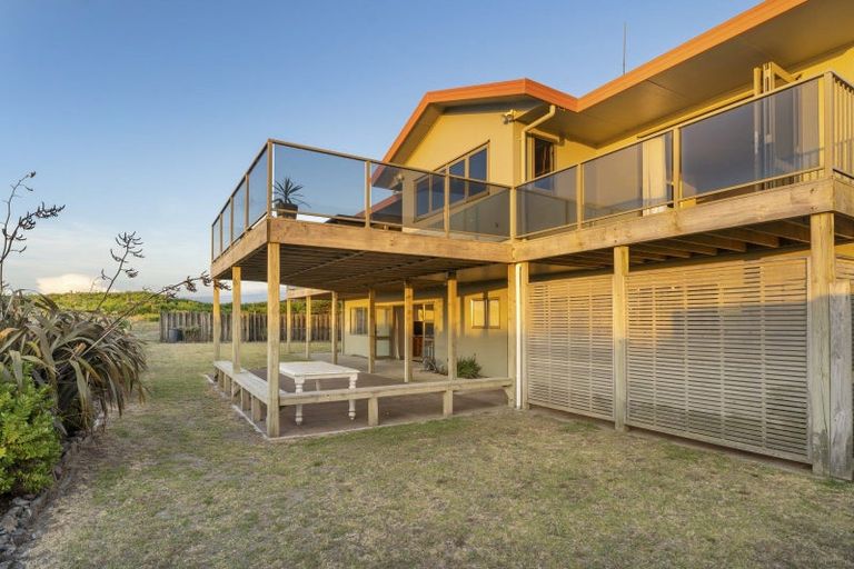 Photo of property in 9 Mariri Place, Waitarere Beach, Levin, 5510