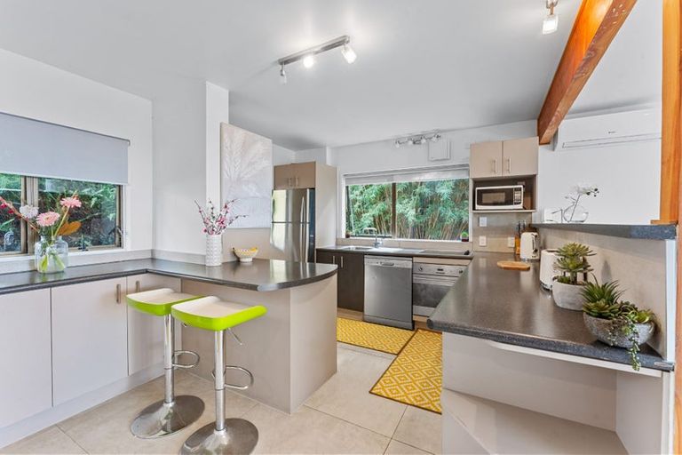 Photo of property in 1/813 East Coast Road, Northcross, Auckland, 0630