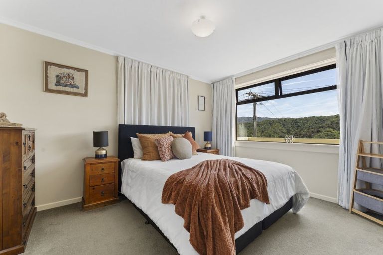 Photo of property in 91 Milton Terrace, Picton, 7220