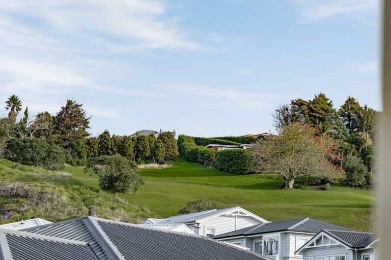 Photo of property in 134 Landmark Terrace, Orewa, 0931