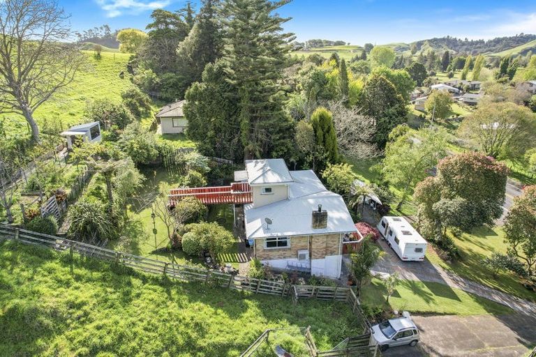Photo of property in 94 Main Road, Tirau, 3410