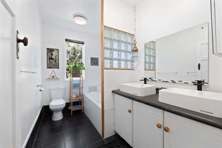 Photo of property in 408 Whites Road, Tapapa, Putaruru, 3483