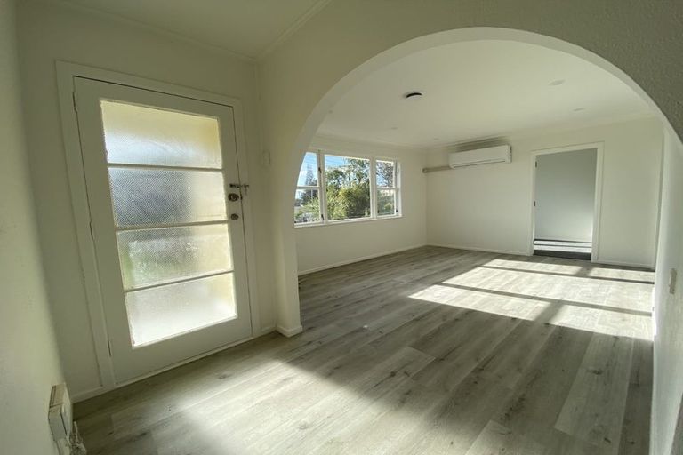 Photo of property in 98 Fisher Crescent, Otara, Auckland, 2023