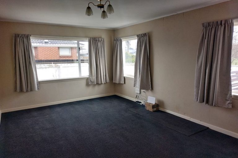 Photo of property in 1/26 Mundys Road, Dallington, Christchurch, 8061