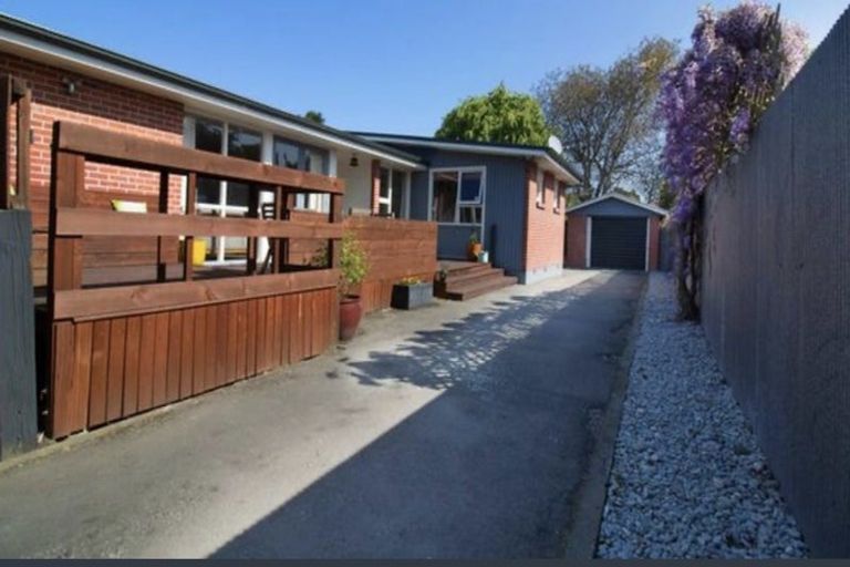Photo of property in 9 Gregan Crescent, Burnside, Christchurch, 8053