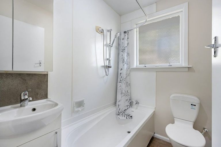 Photo of property in 381 Gloucester Street, Linwood, Christchurch, 8011