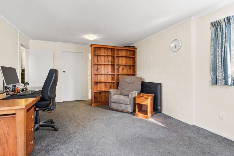 Photo of property in 19 Raumati Crescent, Onerahi, Whangarei, 0110