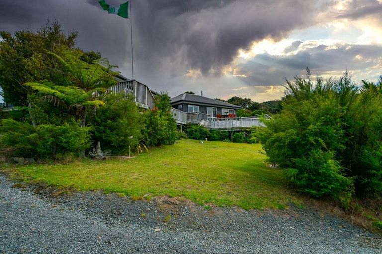 Photo of property in 473e Tuateawa Road, Tuateawa, Coromandel, 3583