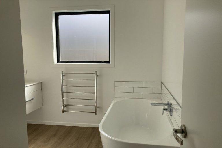 Photo of property in Northlake, 19 Cairnmuir Street, Wanaka, 9305