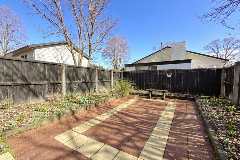 Photo of property in 44 Dee Street, St Albans, Christchurch, 8014