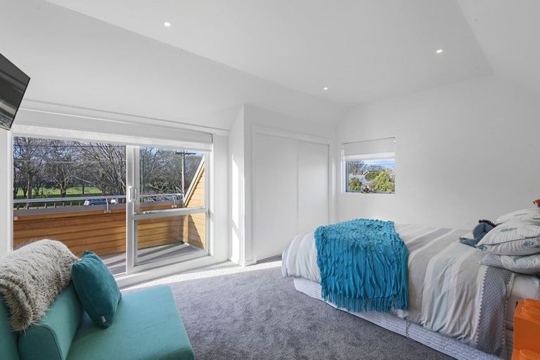 Photo of property in 53 Kotare Street, Fendalton, Christchurch, 8041