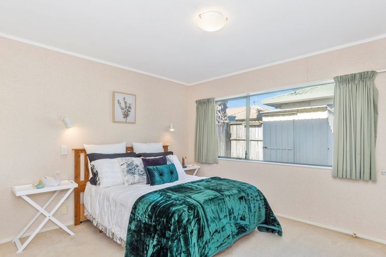 Photo of property in 121a Blake Boulevard, Papamoa Beach, Papamoa, 3118