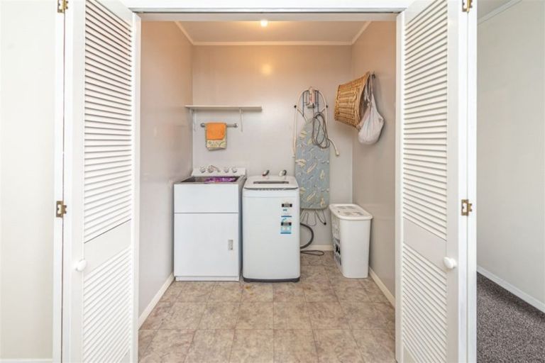 Photo of property in 11 Moore Avenue, Tawhero, Whanganui, 4501