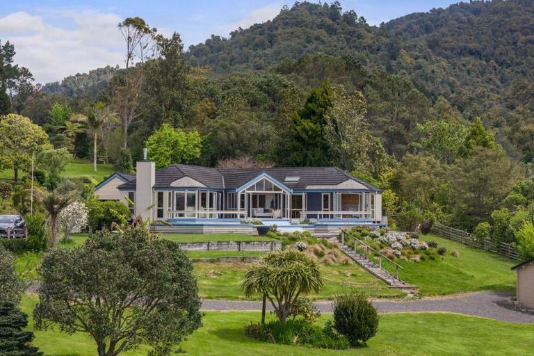 Photo of property in 320 Lindemann Road, Tahawai, Katikati, 3170