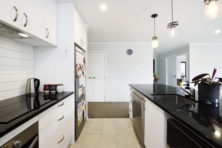 Photo of property in 12 Teece Drive, Motueka, 7120