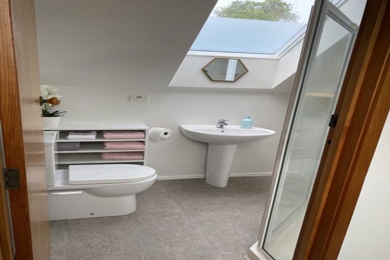 Photo of property in 1/37 Wolsley Avenue, Milford, Auckland, 0620