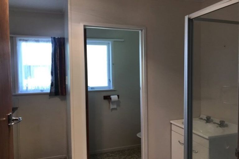 Photo of property in 3/56 East Street, Papakura, 2110