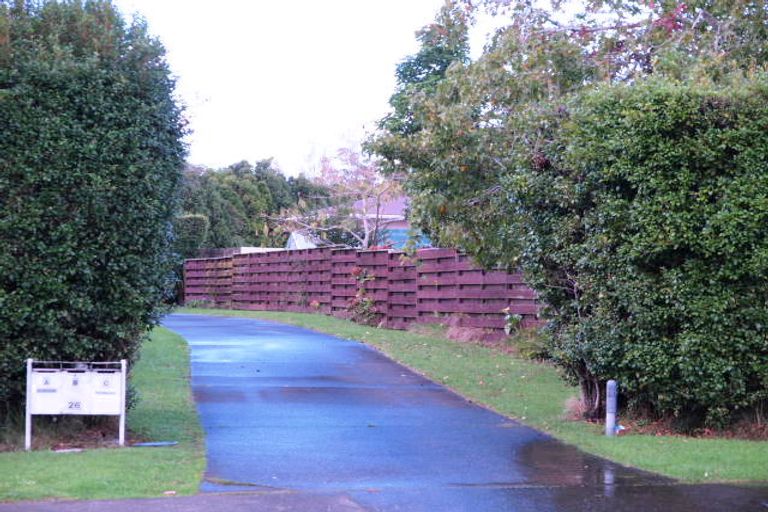 Photo of property in 26c Botany Road, Howick, Auckland, 2010