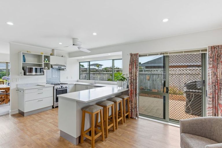 Photo of property in 68 Cedar Drive, Paraparaumu Beach, Paraparaumu, 5032