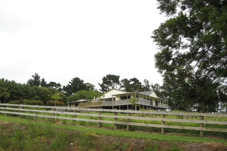 Photo of property in 252 Razorback Road, Bombay, Pokeno, 2472
