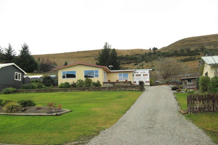 Photo of property in 12 Hazlett Street, Clyde, 9330