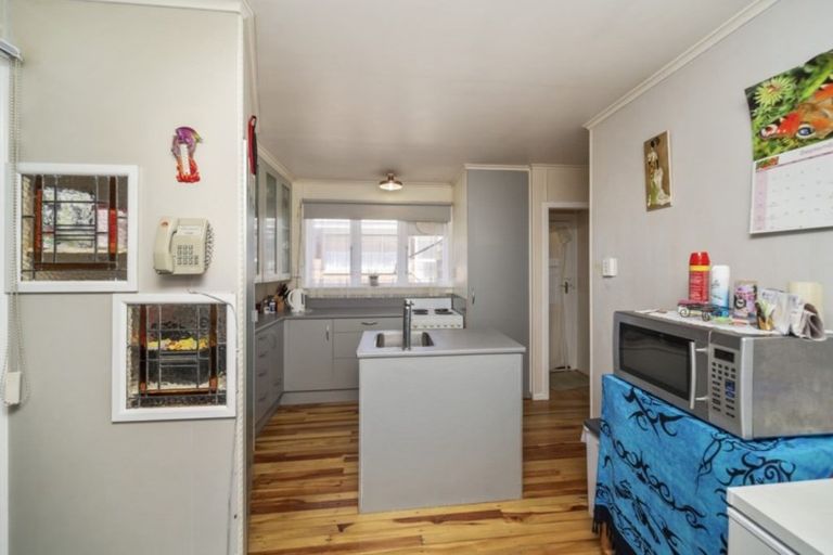 Photo of property in 3 George Street, Waitara, 4320