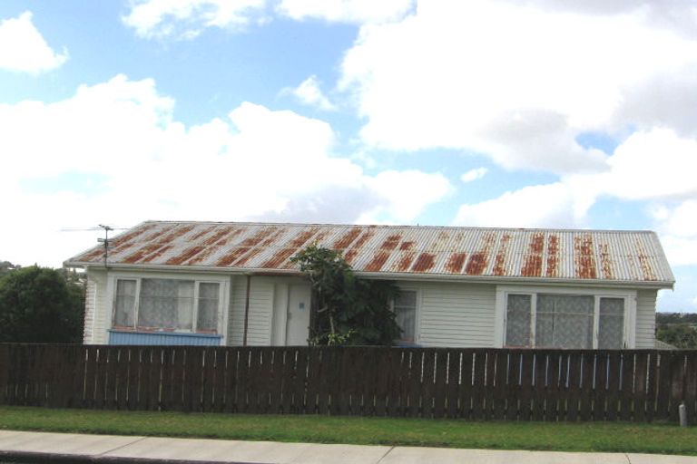 Photo of property in 82 Harrington Road, Henderson, Auckland, 0610