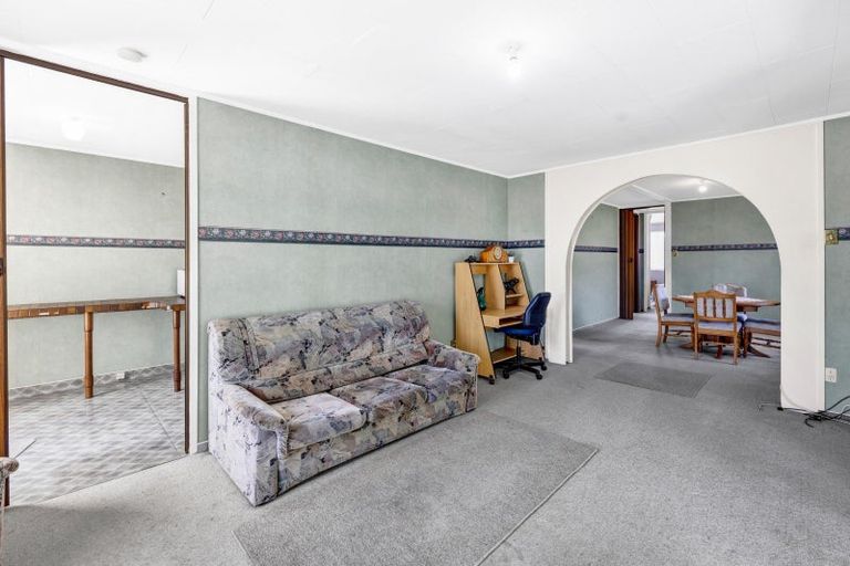 Photo of property in 40 High Street East, Waitara, 4320