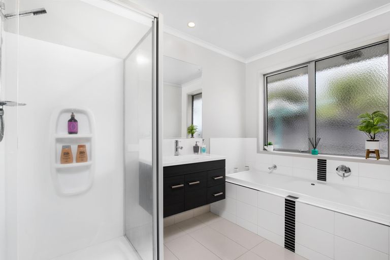 Photo of property in 4 Vivien Place, Patumahoe, Pukekohe, 2679