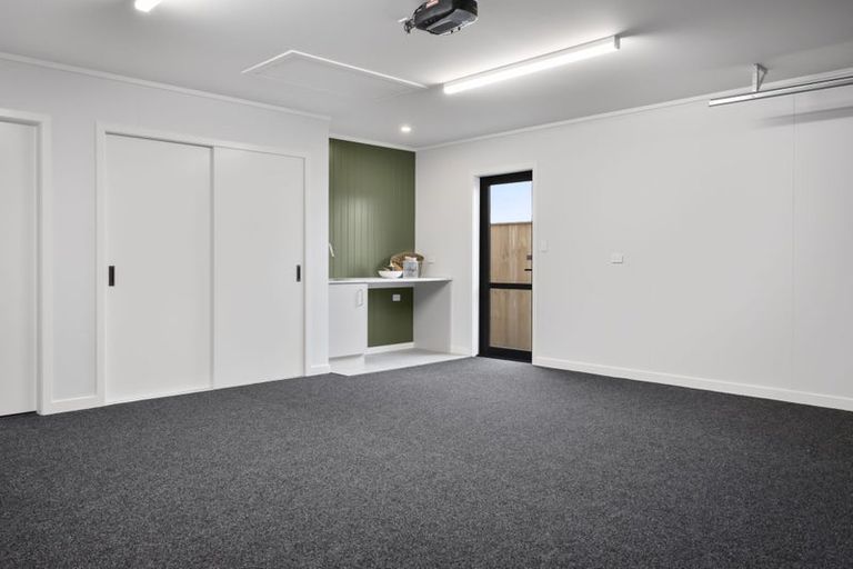 Photo of property in 114 Churcher Street, Maewa, Feilding, 4702