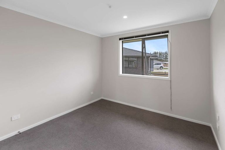 Photo of property in 35 Oldfield Lane, Marton, 4710