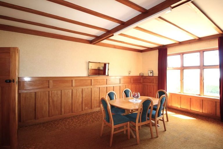 Photo of property in 76 Wharfe Street, South Hill, Oamaru, 9400