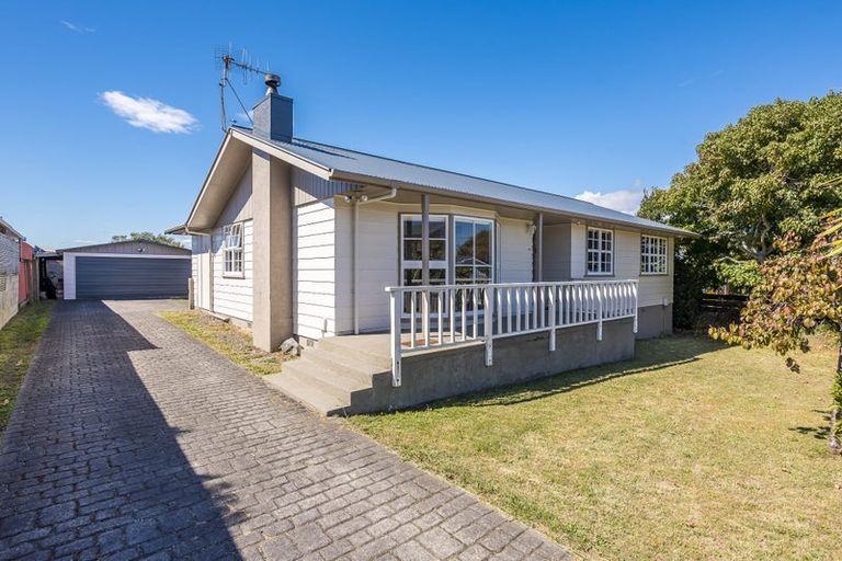 Photo of property in 67 Donovan Road, Paraparaumu Beach, Paraparaumu, 5032