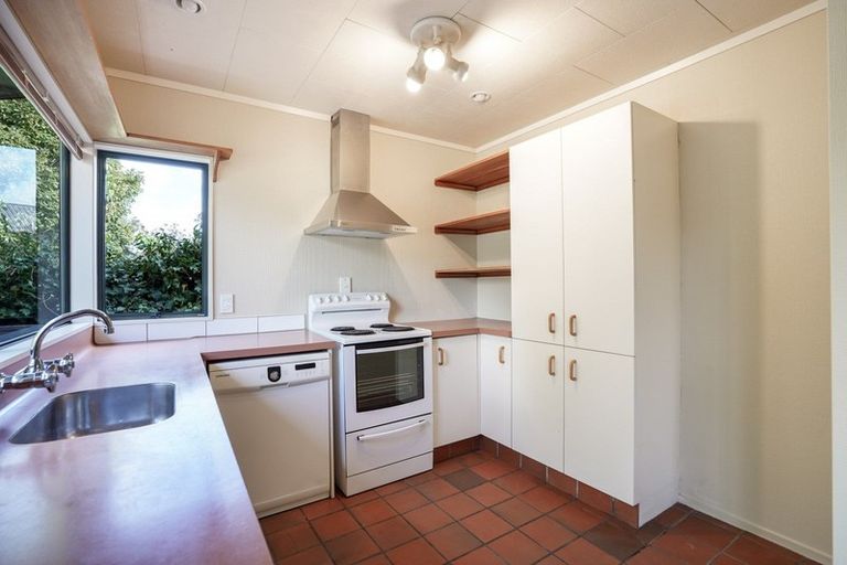 Photo of property in 9 Emmerdale Mews, Highbury, Palmerston North, 4412