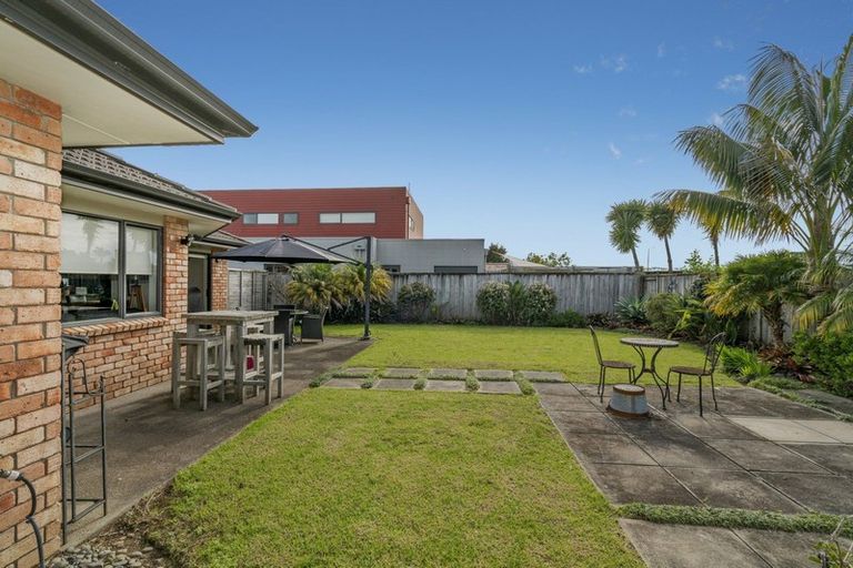 Photo of property in 56 Kupe Drive, Whitianga, 3510