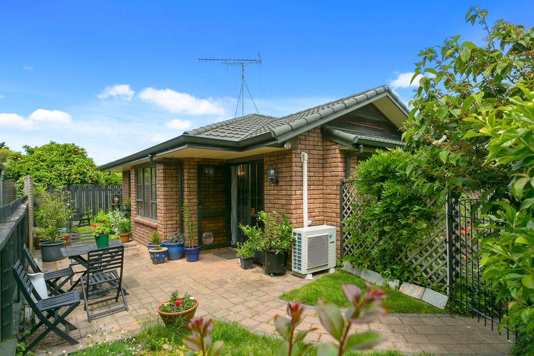 Photo of property in 13 Constance Place, Cambridge, 3434