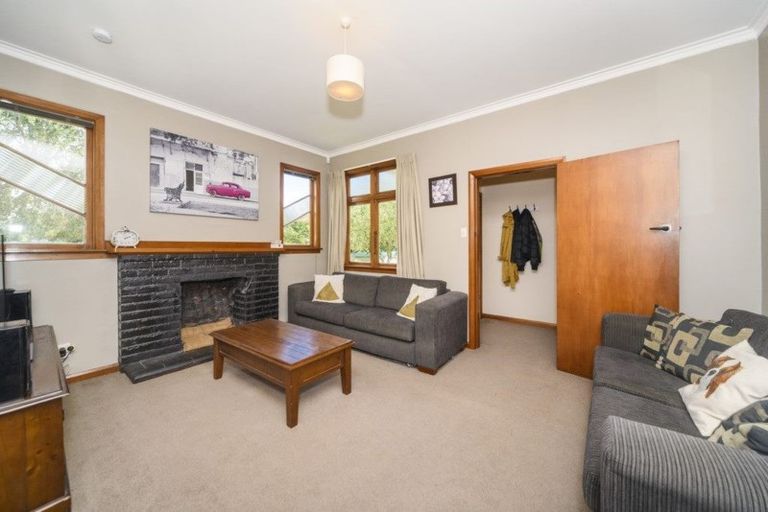 Photo of property in 95 Churchill Avenue, Hokowhitu, Palmerston North, 4410