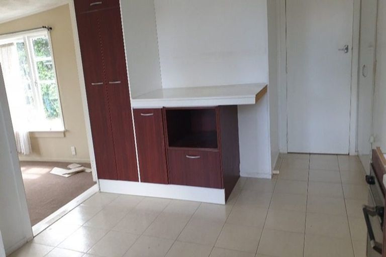 Photo of property in 405 West Coast Road, Glen Eden, Auckland, 0602