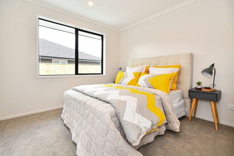 Photo of property in 12 Uatoto Road, Clarks Beach, 2122