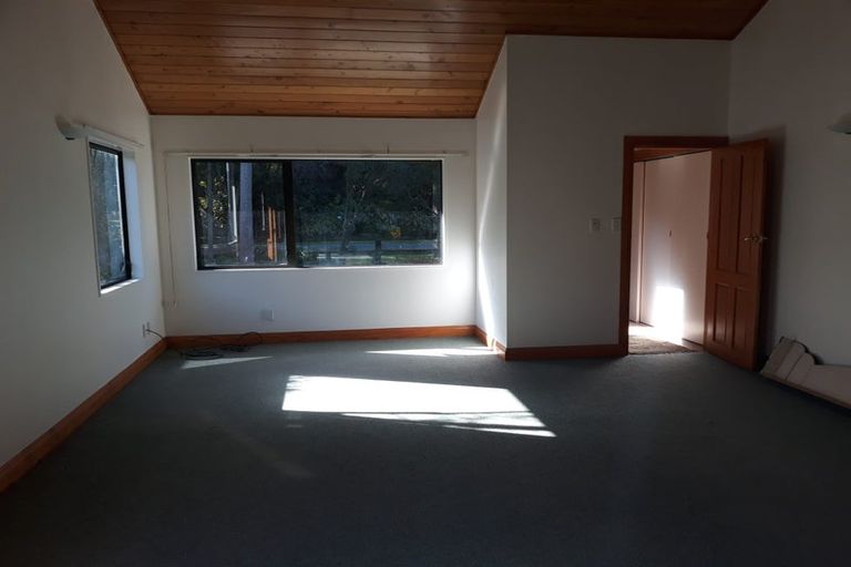 Photo of property in 10 Wi Pere Street, Manakau, Levin, 5573