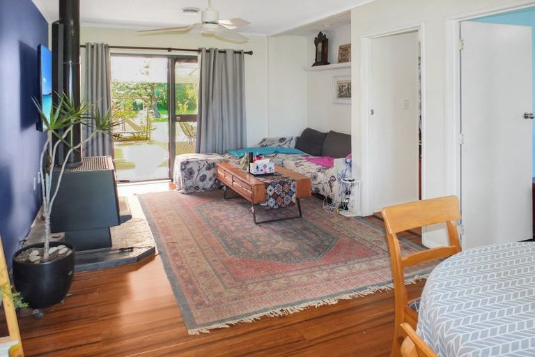 Photo of property in 32 Russell Street, Foxton, 4814