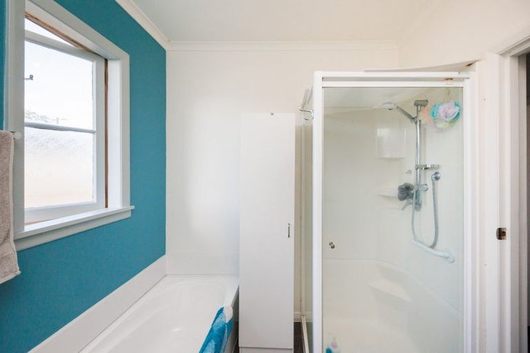 Photo of property in 24 Leeds Street, Milson, Palmerston North, 4414