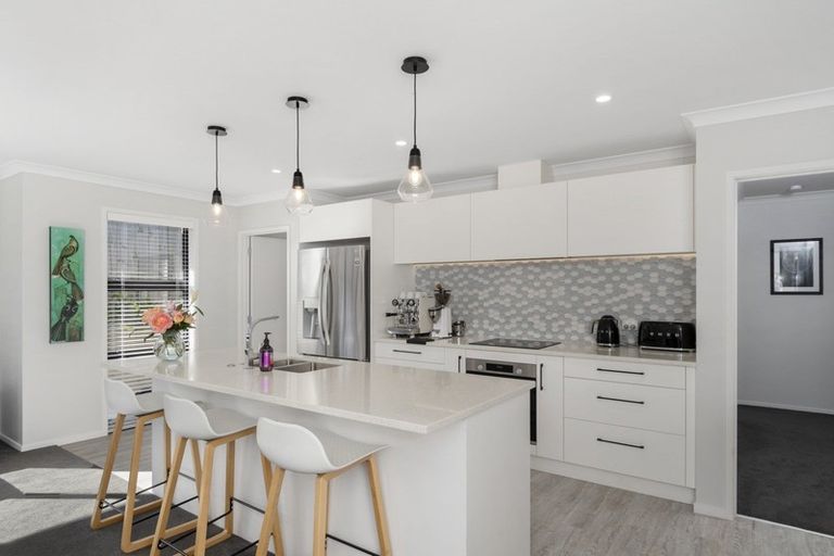 Photo of property in 3 Herring Place, Omokoroa, 3114