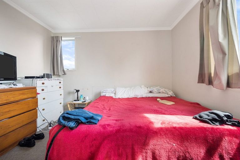 Photo of property in 14a Carlsen Street, Burwood, Christchurch, 8083