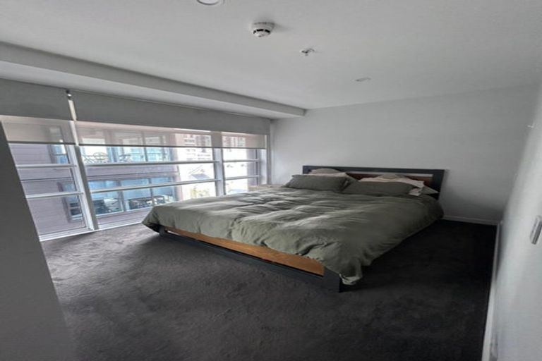 Photo of property in Pinnacle Apartments, W704/160 Victoria Street, Te Aro, Wellington, 6011